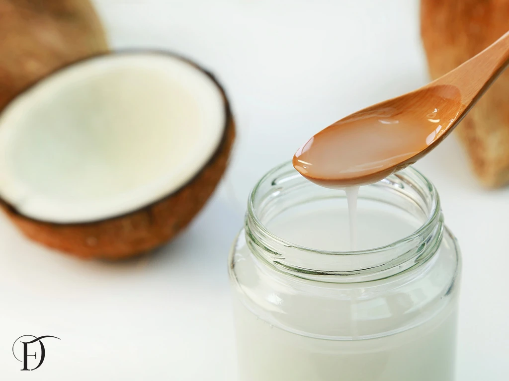 روغن نارگیل مفید برای ابرو