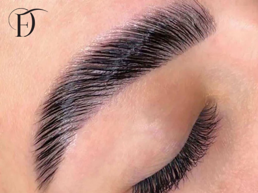 مدل ابروی پهن 